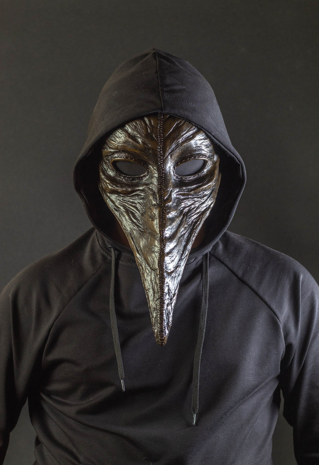 Plague doctor Eileen the Crow mask from Bloodborne for cosplay