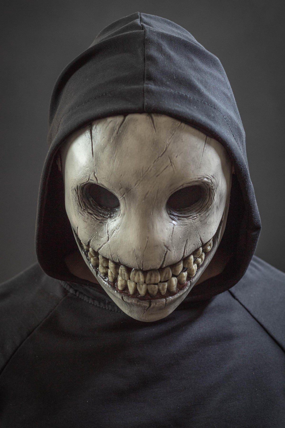 Smiley Face Mask: Halloween Cosplay Costume, Adjustable Fit