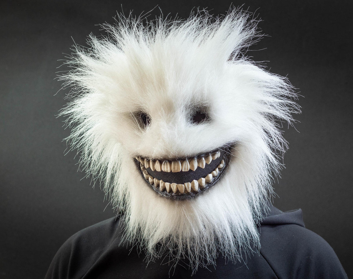 Smile Yeti mask for cosplay or costume party