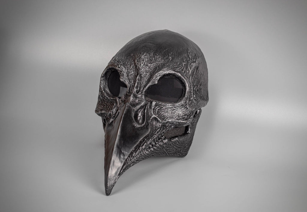 Plague Doctor mask Bird skull with a movable jaw and silver scratches.