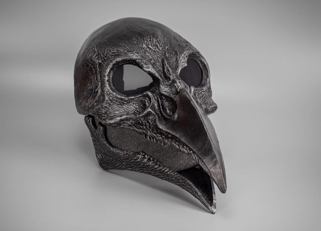 Plague Doctor mask Bird skull with a movable jaw and silver scratches.
