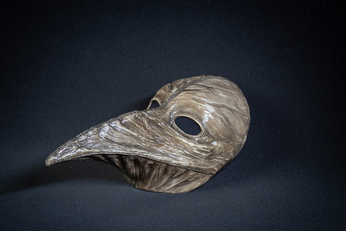 Eileen the Crow mask from Bloodborne for cosplay