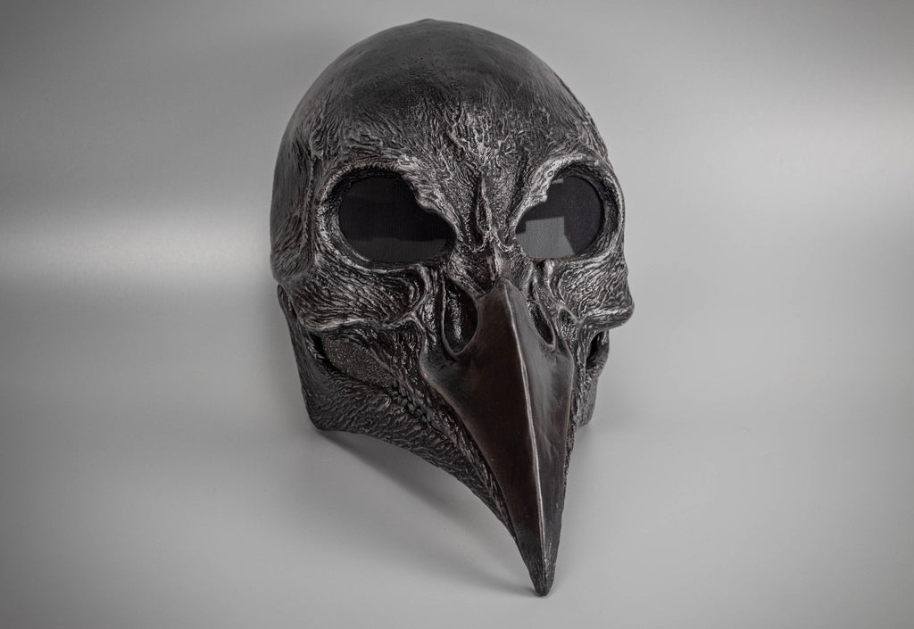 Plague Doctor mask Bird skull with a movable jaw and silver scratches.