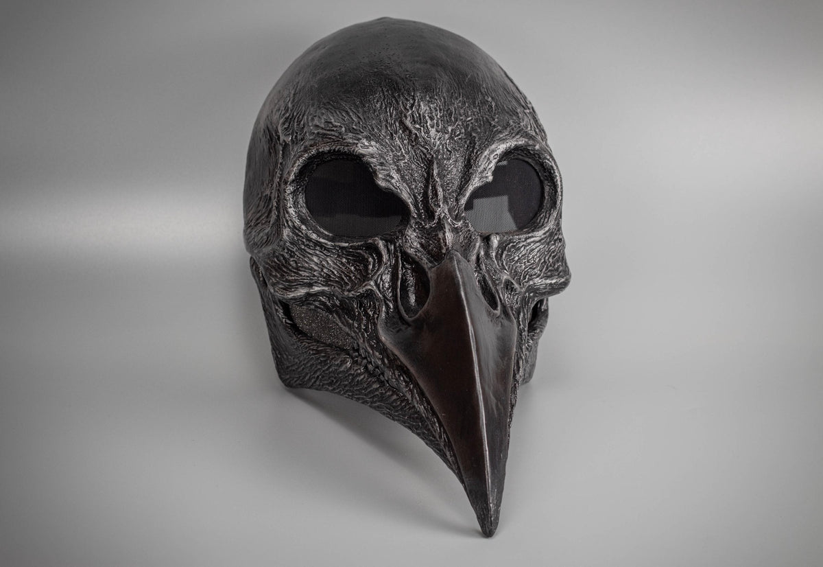 Plague Doctor mask Bird skull with a movable jaw and silver scratches.
